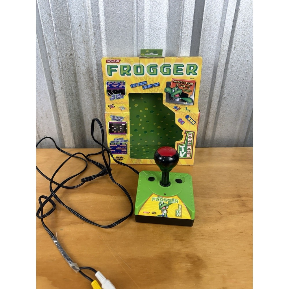 Frogger TV Arcade Plug & Play Retro Game Joystick Open Box Tested 2004 Konami